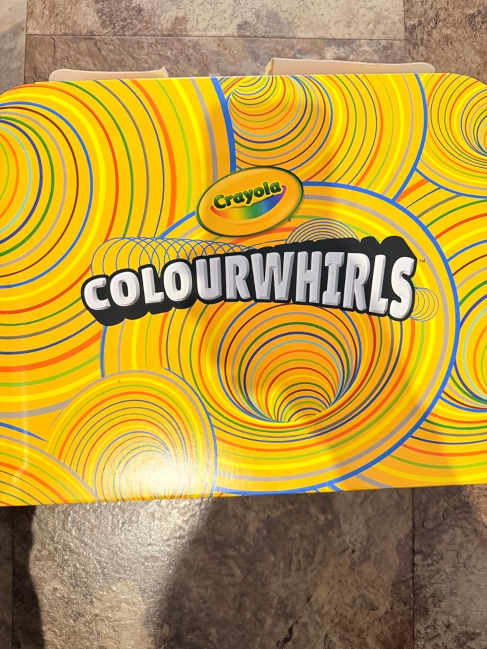 Crayola ColourWhirls Bright Yellow Swirl Pack with Multicolor Rings